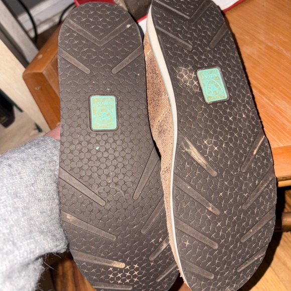 Ariat Brown Leather moccasin/ slipped with Cactus Deaign women’s size 8.5 exc! - Picture 3 of 8